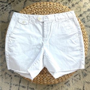 Women’s Dockers White Shorts - Size 10